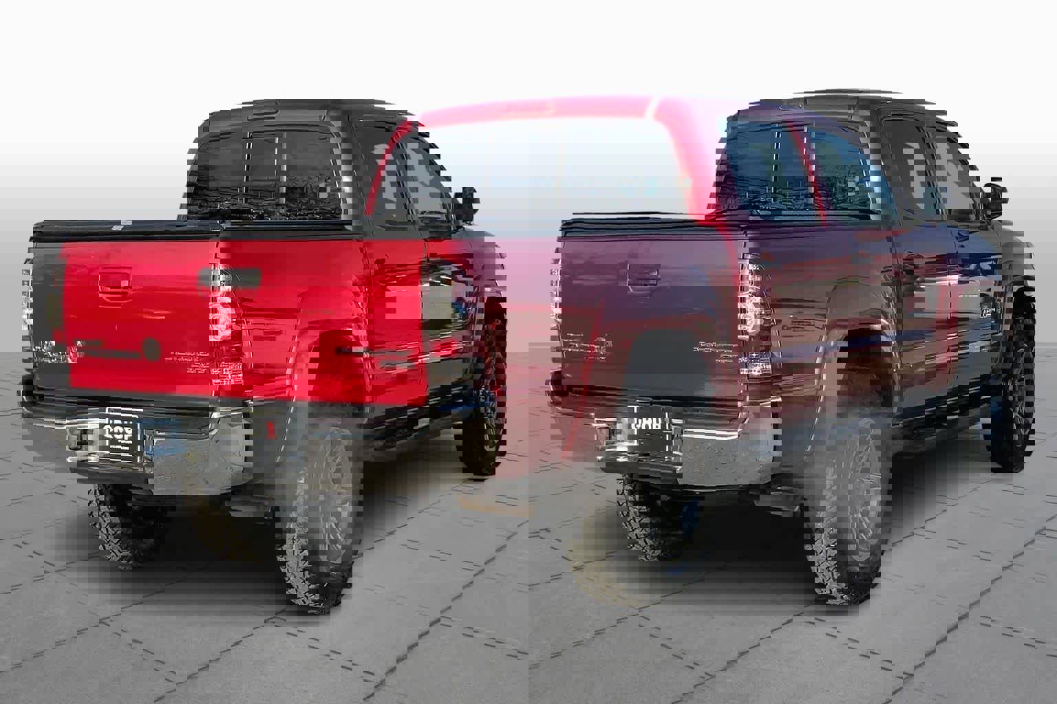 Used 2013 Toyota Tacoma PreRunner image 13