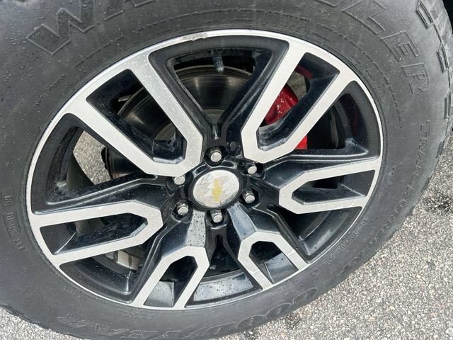 Used 2023 Chevrolet Silverado 1500 LT Trail Boss w/ Convenience Package II AWD/4WD image 14