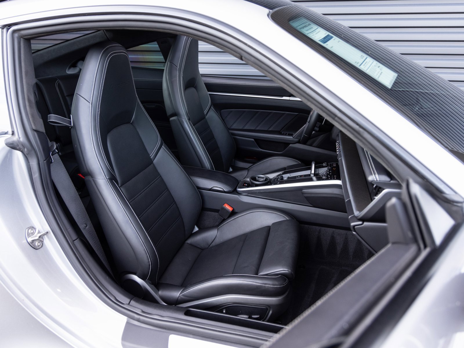 Used 2023 Porsche 911 Turbo S image 30