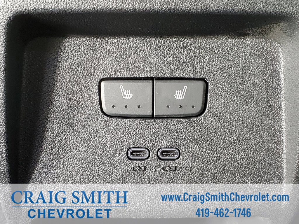 Used 2024 Chevrolet Equinox EV RS image 29