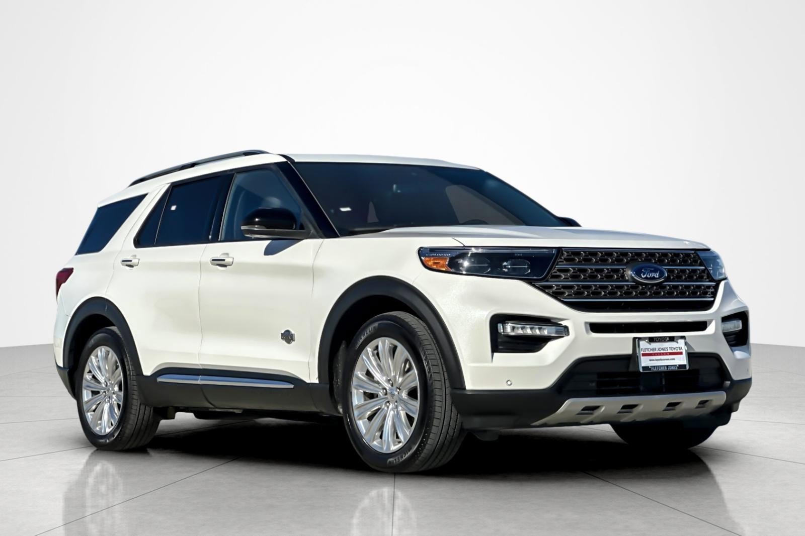 Used 2021 Ford Explorer King Ranch w/ Premium Technology Package image 7