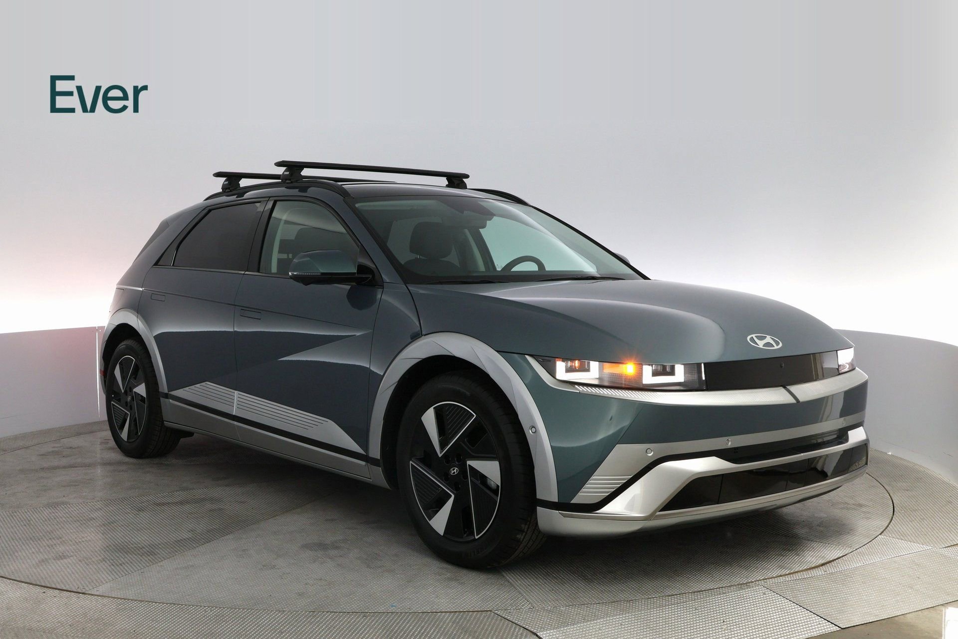 Used 2025 Hyundai Ioniq 5 Limited image 4