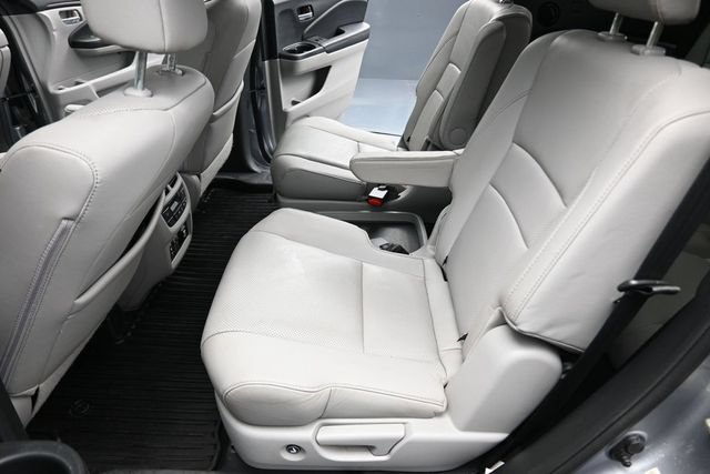 Used 2016 Honda Pilot Elite image 23