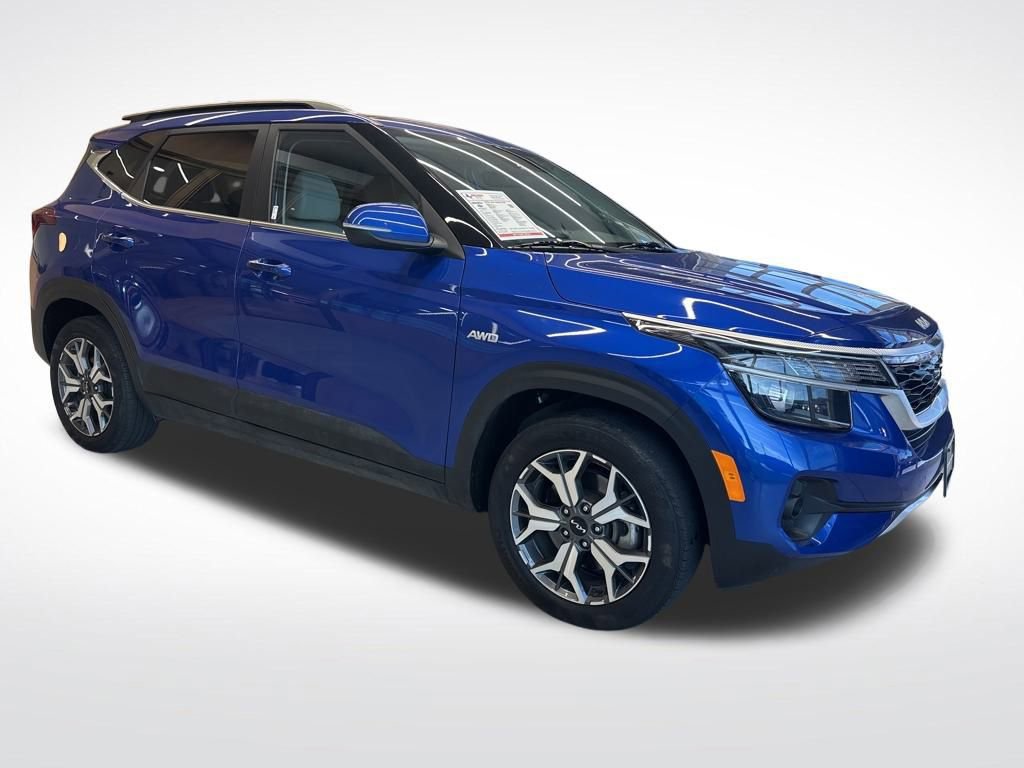 Used 2023 Kia Seltos EX image 7