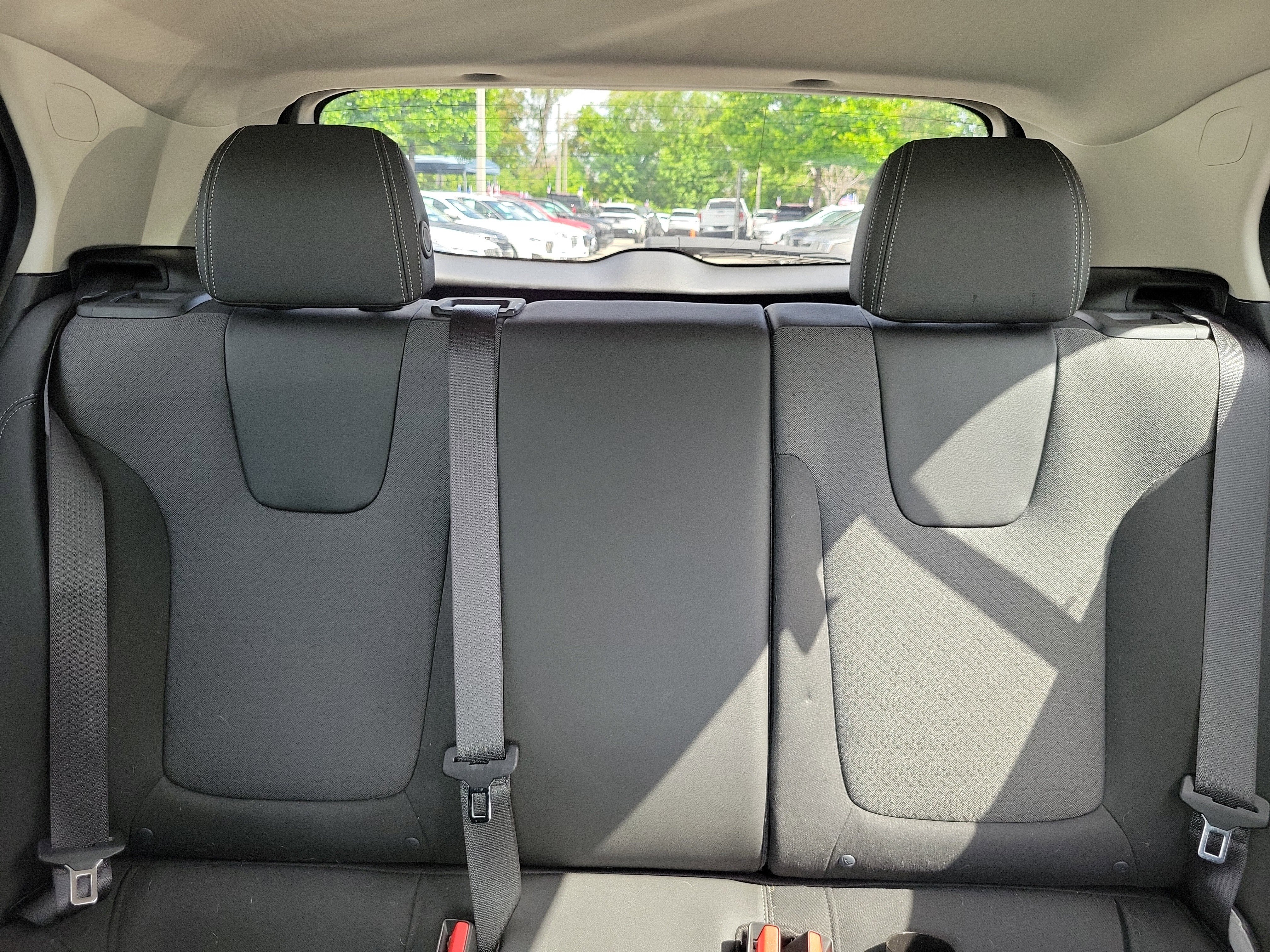 Used 2024 Buick Encore GX Preferred FWD image 14