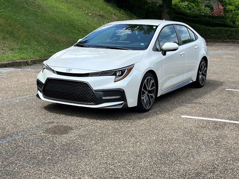 Used 2020 Toyota Corolla SE FWD image 25