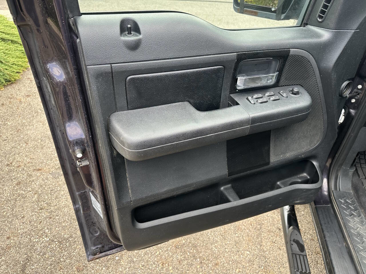 Used 2007 Ford F150 Harley-Davidson AWD/4WD image 16