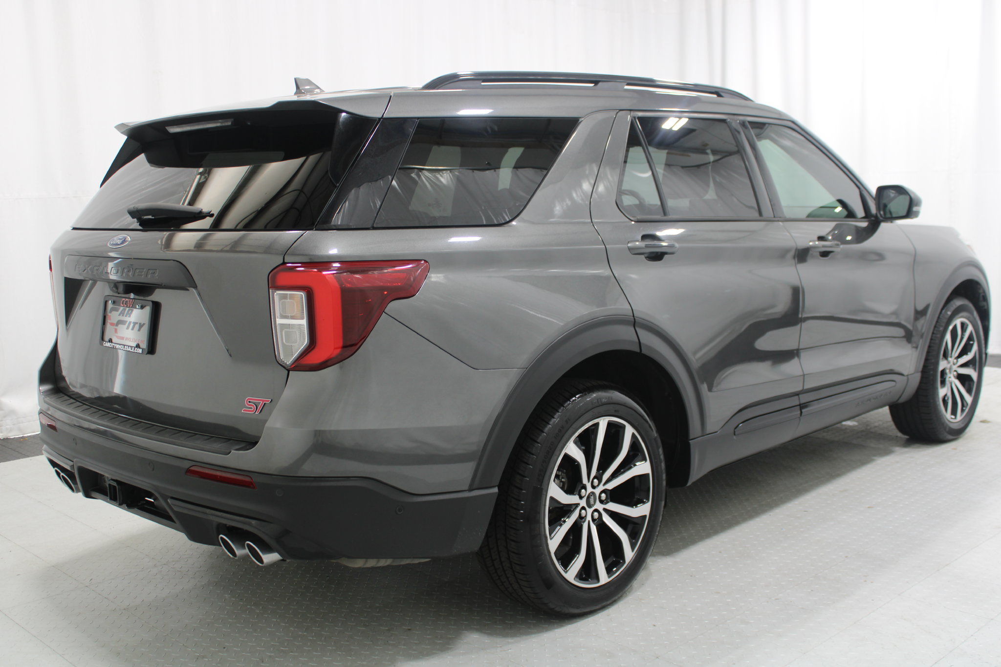 Used 2020 Ford Explorer ST w/ Premium Technology Package AWD/4WD image 6
