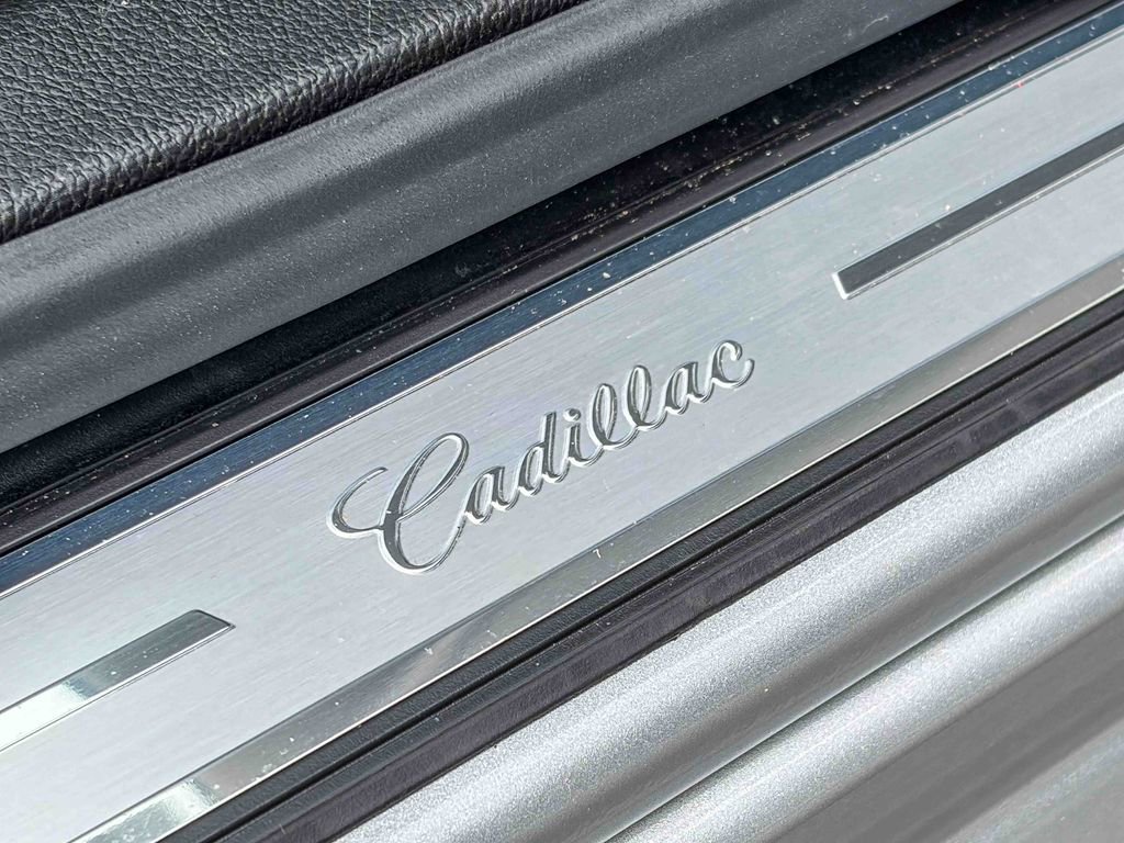 Used 2018 Cadillac CTS Luxury image 36