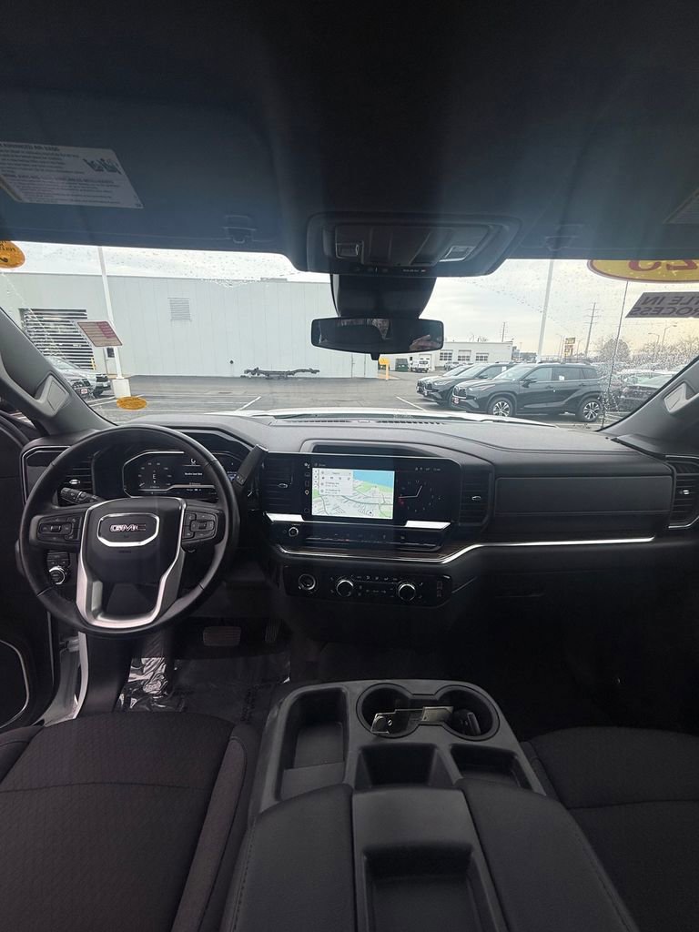 Used 2023 GMC Sierra 1500 Elevation AWD/4WD image 7