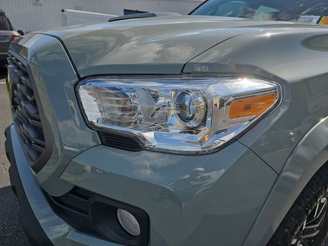 Used 2023 Toyota Tacoma TRD Sport w/ Advanced Technology Package image 34