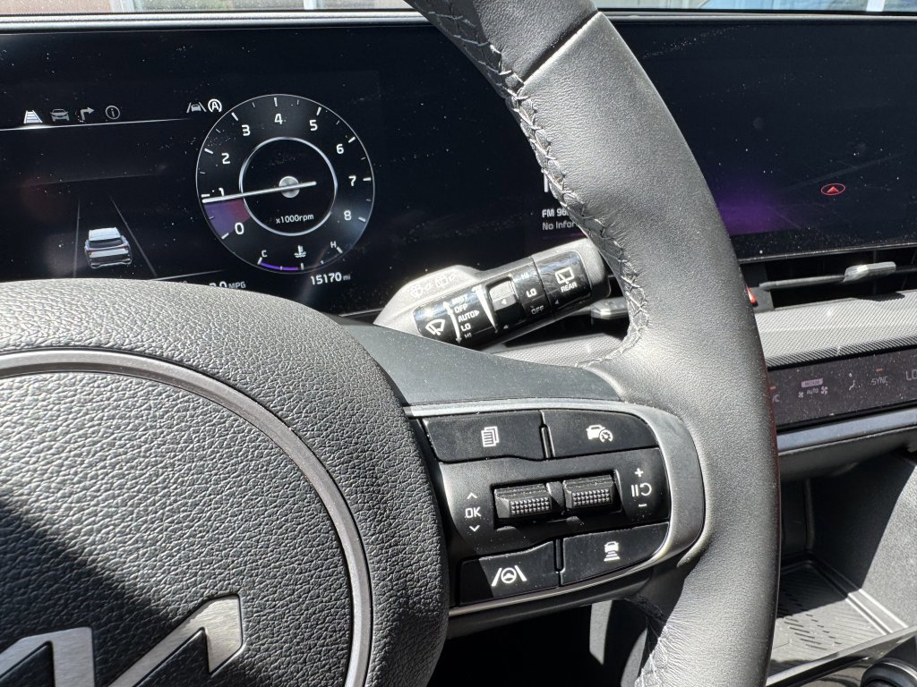 Used 2023 Kia Sportage SX image 33