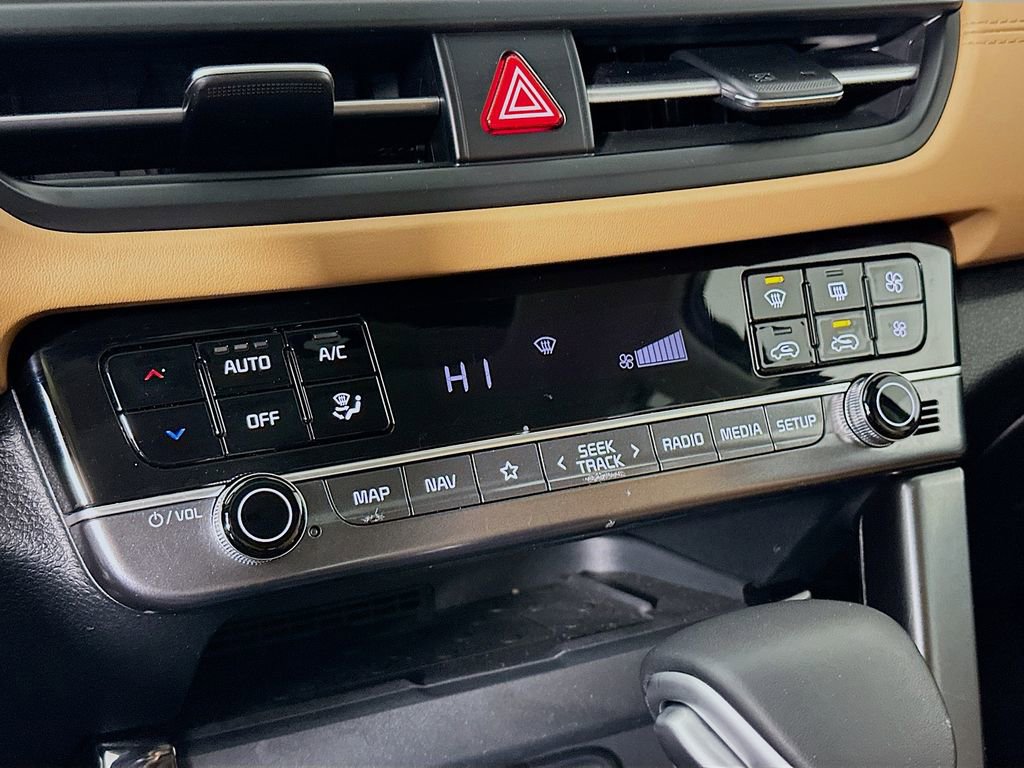 Used 2024 Kia Seltos EX image 22