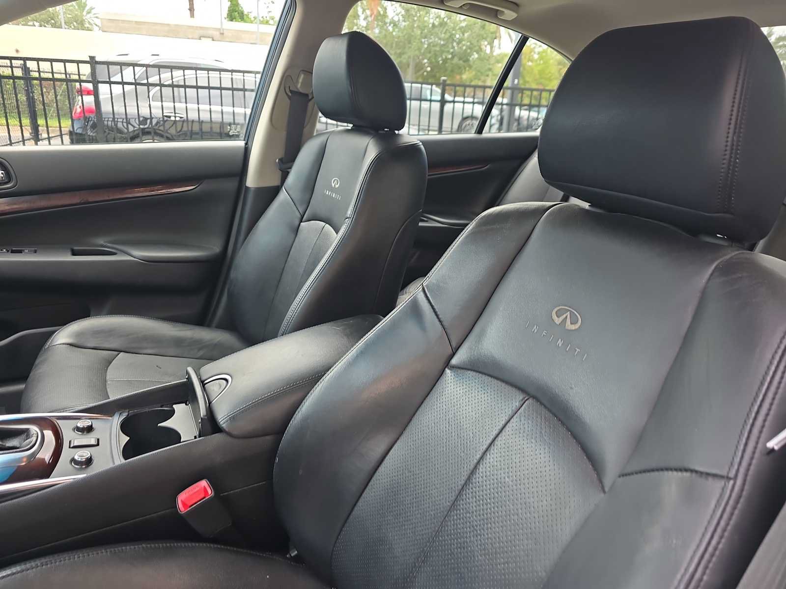 Used 2013 INFINITI G37 x Sedan w/ Premium Pkg AWD/4WD image 15