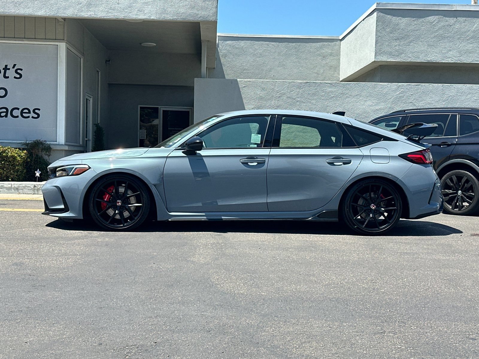 Used 2024 Honda Civic Type R image 2
