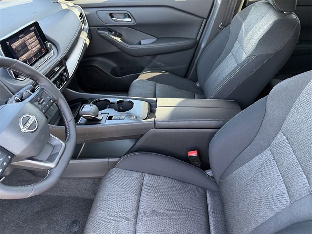 New 2026 Nissan Rogue SV image 5