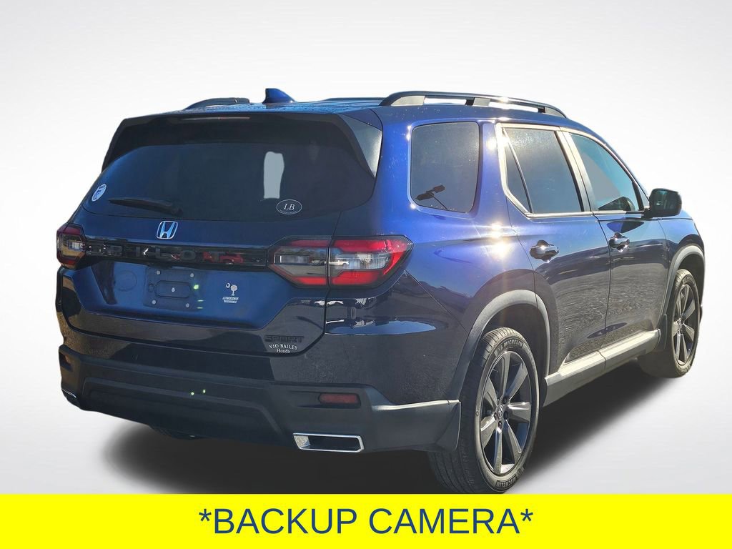 Used 2023 Honda Pilot Sport image 7