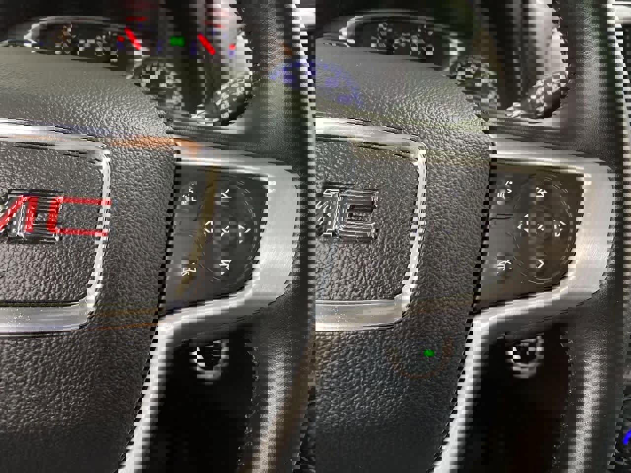 Used 2022 GMC Terrain SLT w/ Infotainment Package II image 22