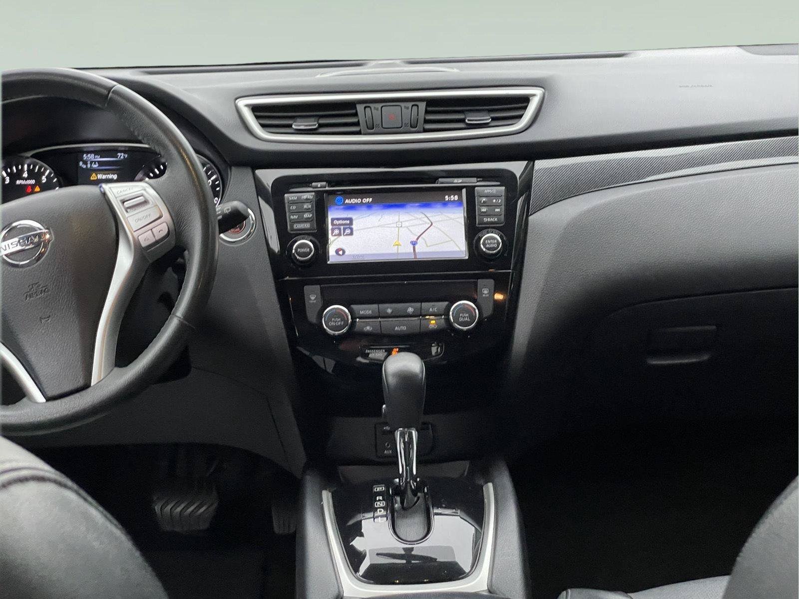 Used 2015 Nissan Rogue SL w/ SL Premium Package AWD/4WD image 18
