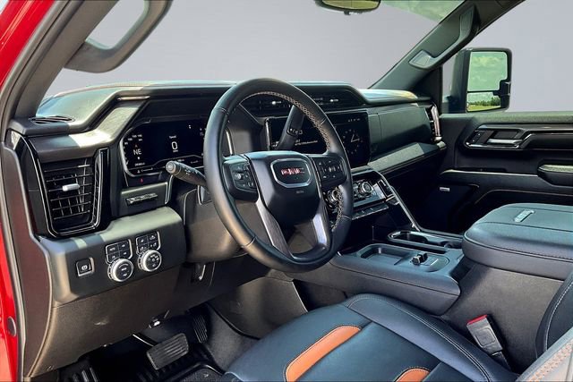 Used 2024 GMC Sierra 2500 AT4 w/ AT4 Premium Plus Package AWD/4WD image 19