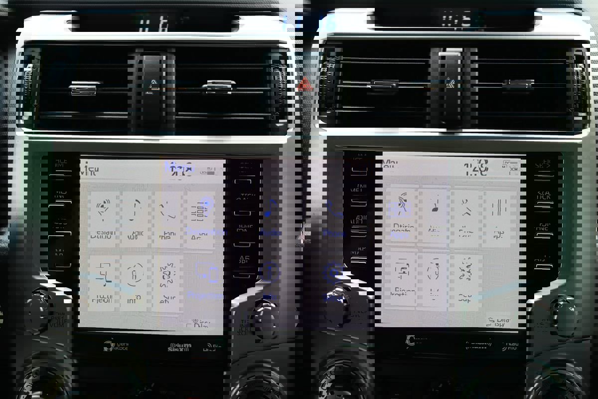 Used 2023 Toyota 4Runner SR5 Premium image 24