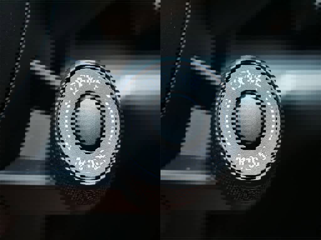 New 2025 Porsche Cayenne Turbo image 21