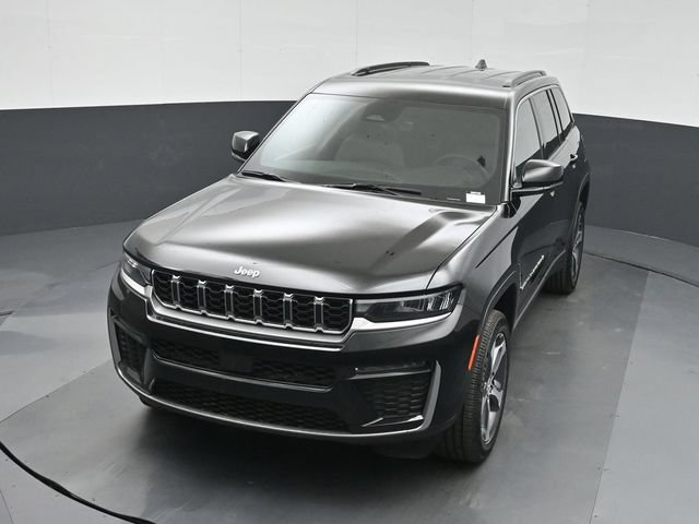 New 2026 Jeep Grand Cherokee Limited AWD/4WD image 36