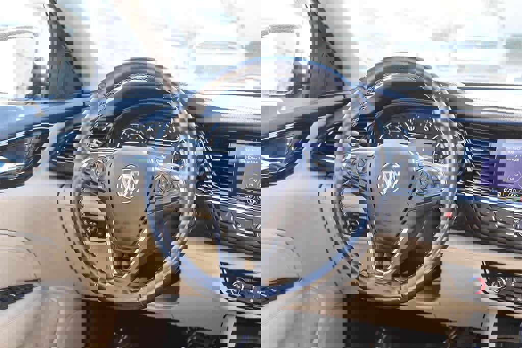 Used 2019 Buick Regal Essence image 17