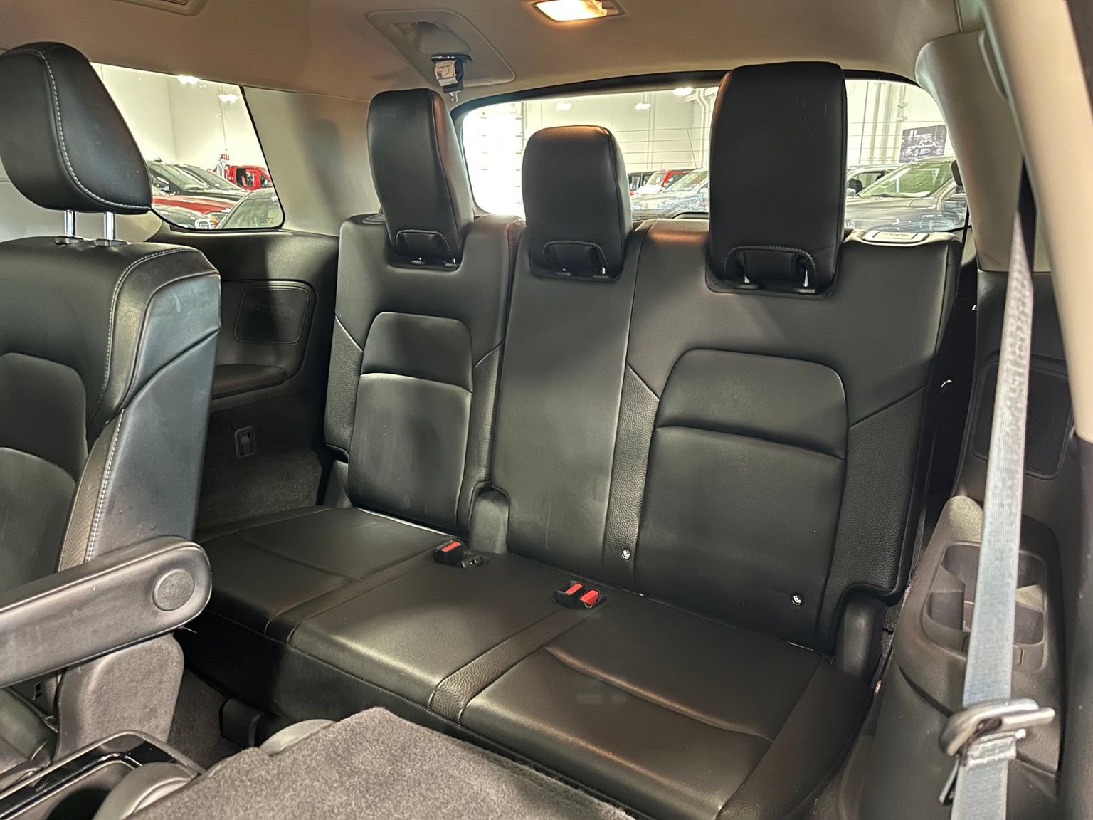 Used 2024 Nissan Pathfinder SL w/ SL Premium Package FWD image 39