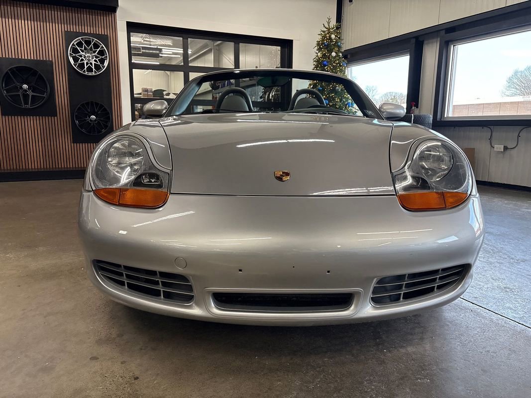 Used 2000 Porsche Boxster S image 23