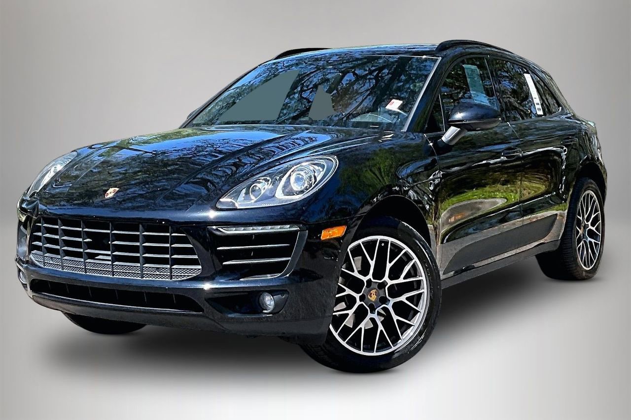 Used 2018 Porsche Macan Sport Edition video 1