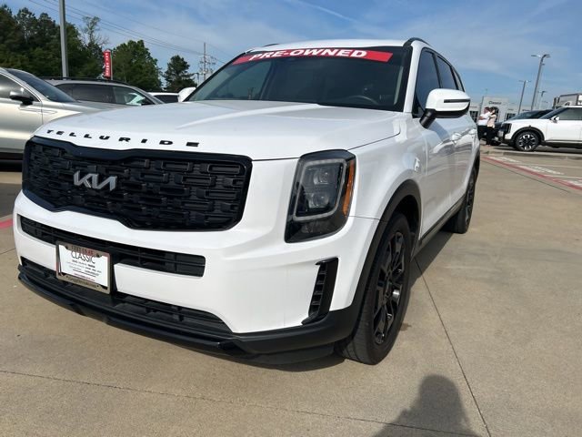 Used 2022 Kia Telluride EX w/ EX Premium Package AWD/4WD image 3