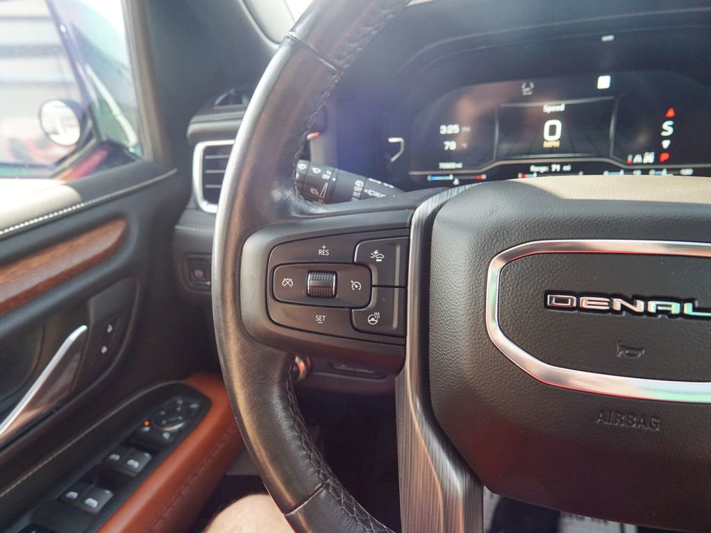 Used 2023 GMC Yukon XL Denali Ultimate image 26