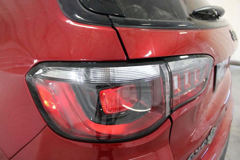 Used 2025 Jeep Compass Trailhawk AWD/4WD image 24