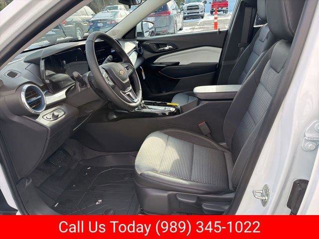 New 2026 Chevrolet Trax LT w/ Driver Confidence Package image 12