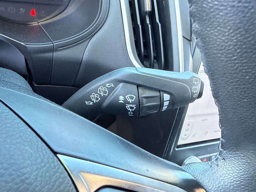 Used 2024 Ford Edge SEL AWD/4WD image 32