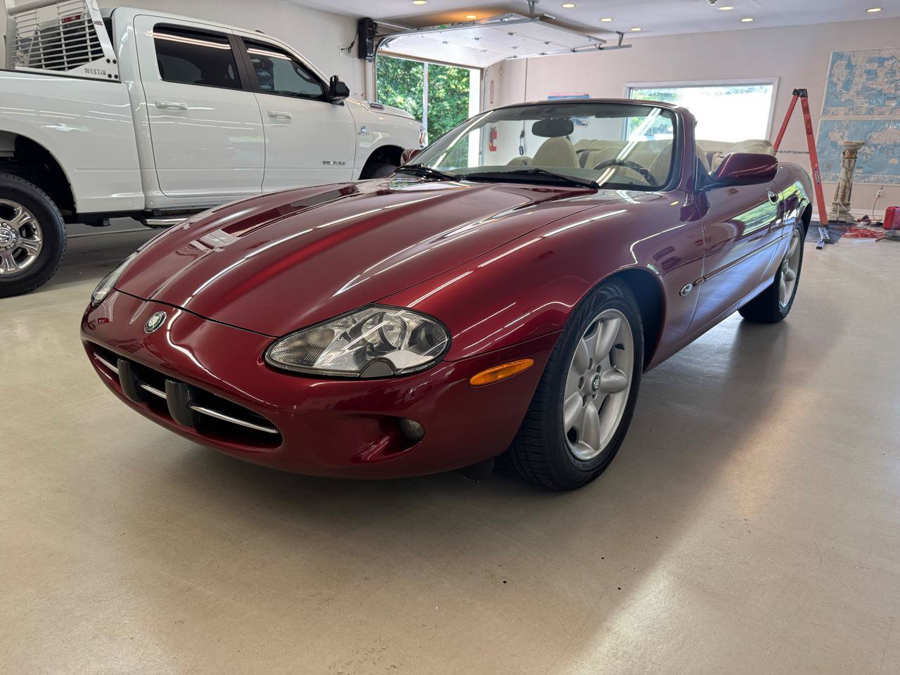Used 1997 Jaguar XK8 Convertible RWD image 1