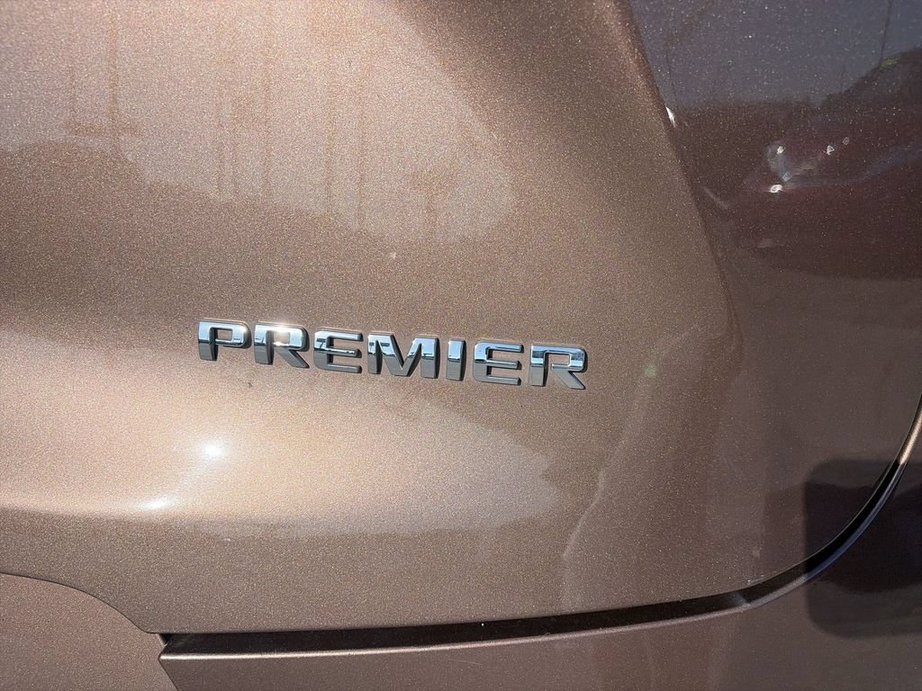 Used 2019 Chevrolet Blazer Premier w/ Sun and Wheels Package FWD image 40