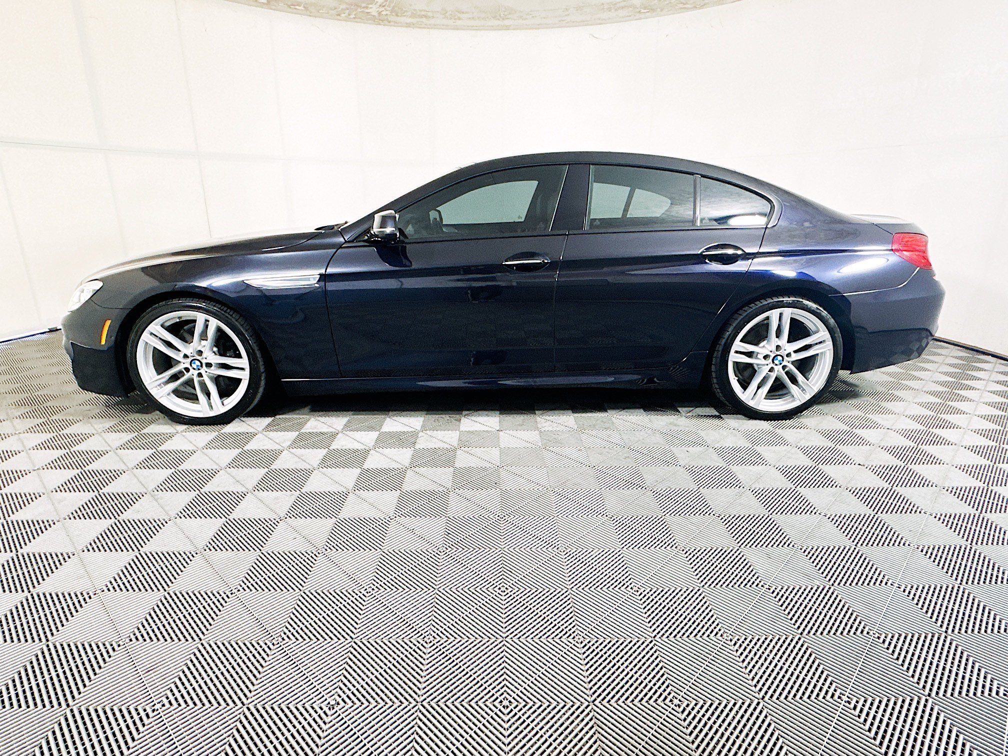 Used 2017 BMW 640i Gran Coupe RWD image 6