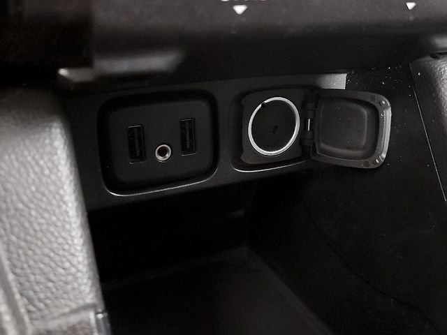 Used 2017 Buick Encore Preferred image 27