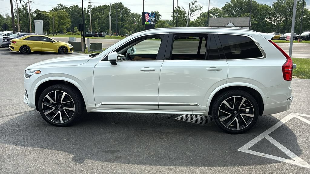 Certified 2024 Volvo XC90 B5 Plus w/ Protection Package Premier AWD/4WD image 3