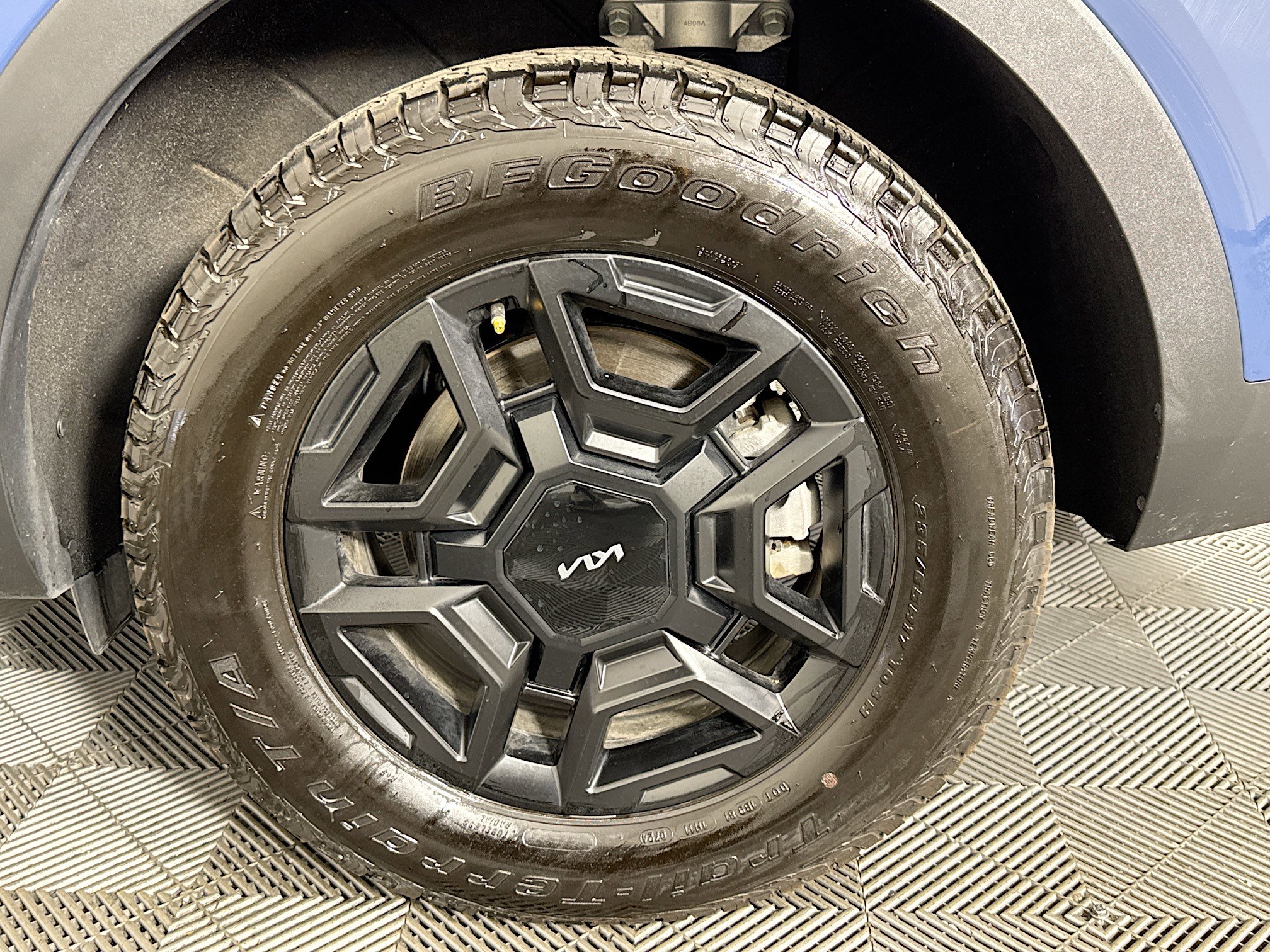 Used 2024 Kia Sorento SX Prestige w/ Olive Brown Leather Package image 36