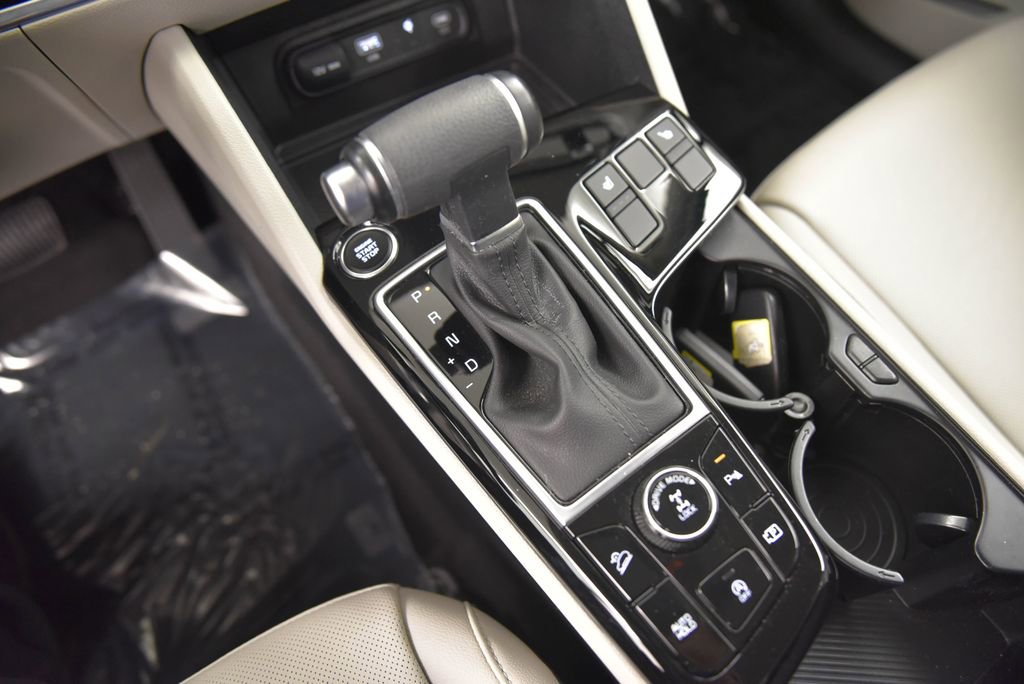 Used 2024 Kia Sportage EX image 25