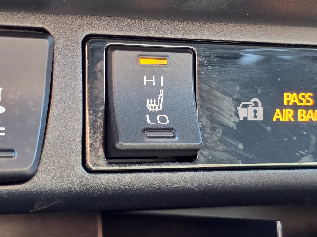 Used 2024 Toyota RAV4 XLE w/ Convenience Package AWD/4WD image 31