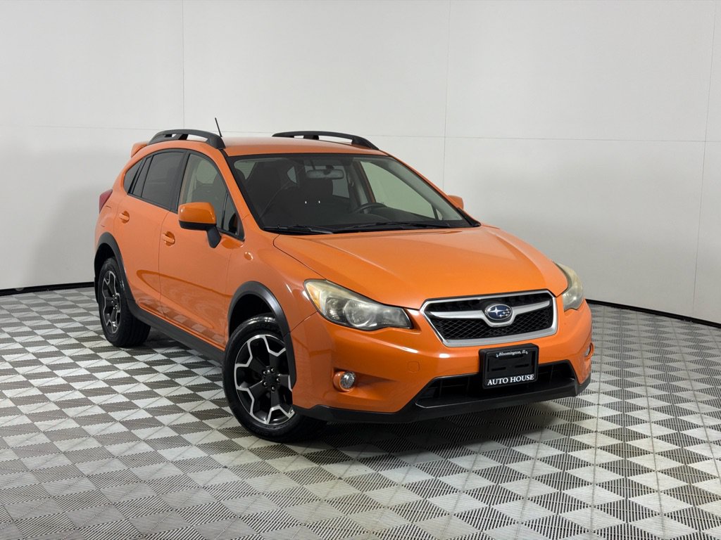 Used 2014 Subaru Crosstrek 2.0i Premium AWD/4WD image 2
