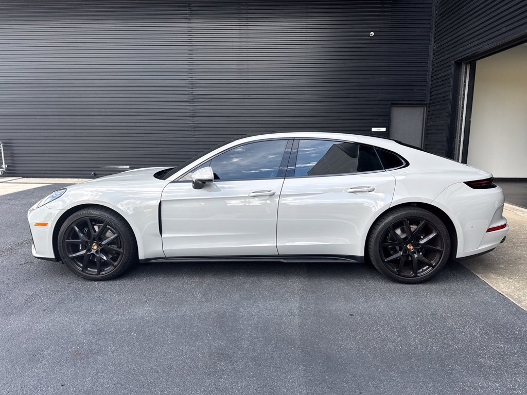 Certified 2026 Porsche Panamera RWD image 2