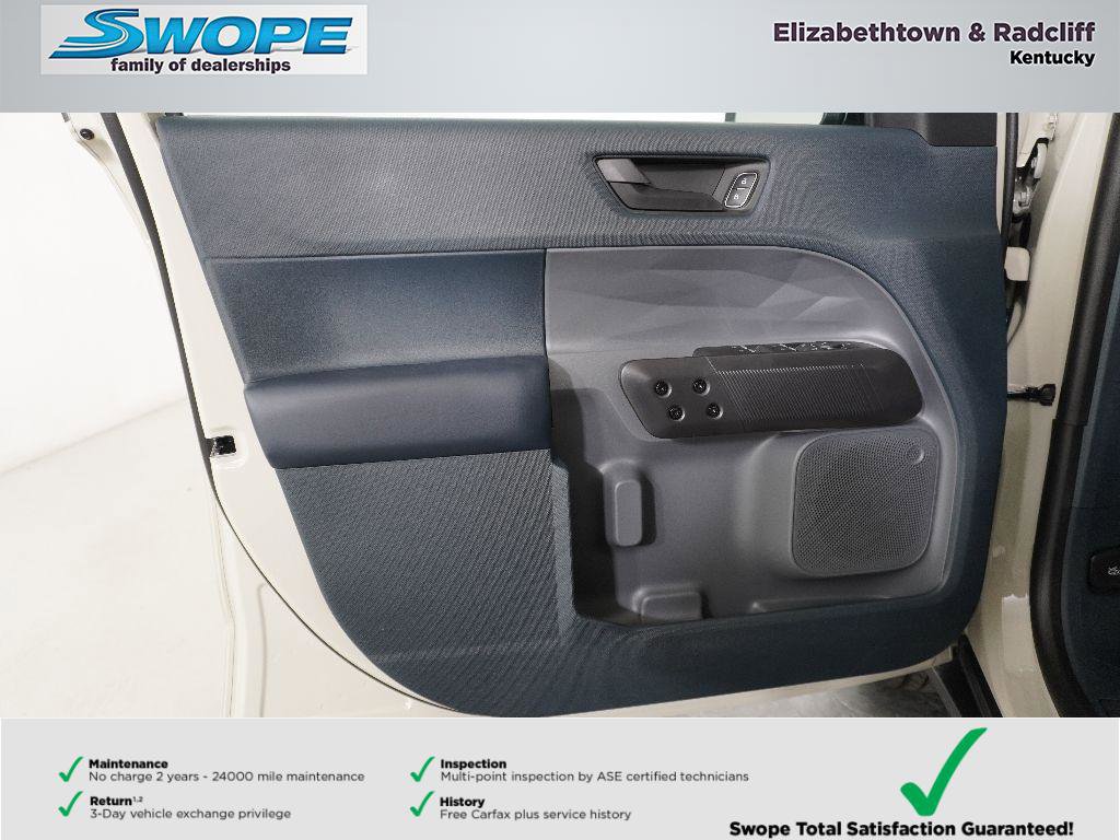 New 2025 Ford Maverick XLT w/ XLT Luxury Package image 16