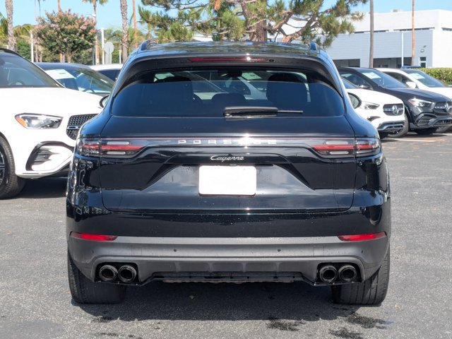 Used 2023 Porsche Cayenne Platinum Edition AWD/4WD image 6