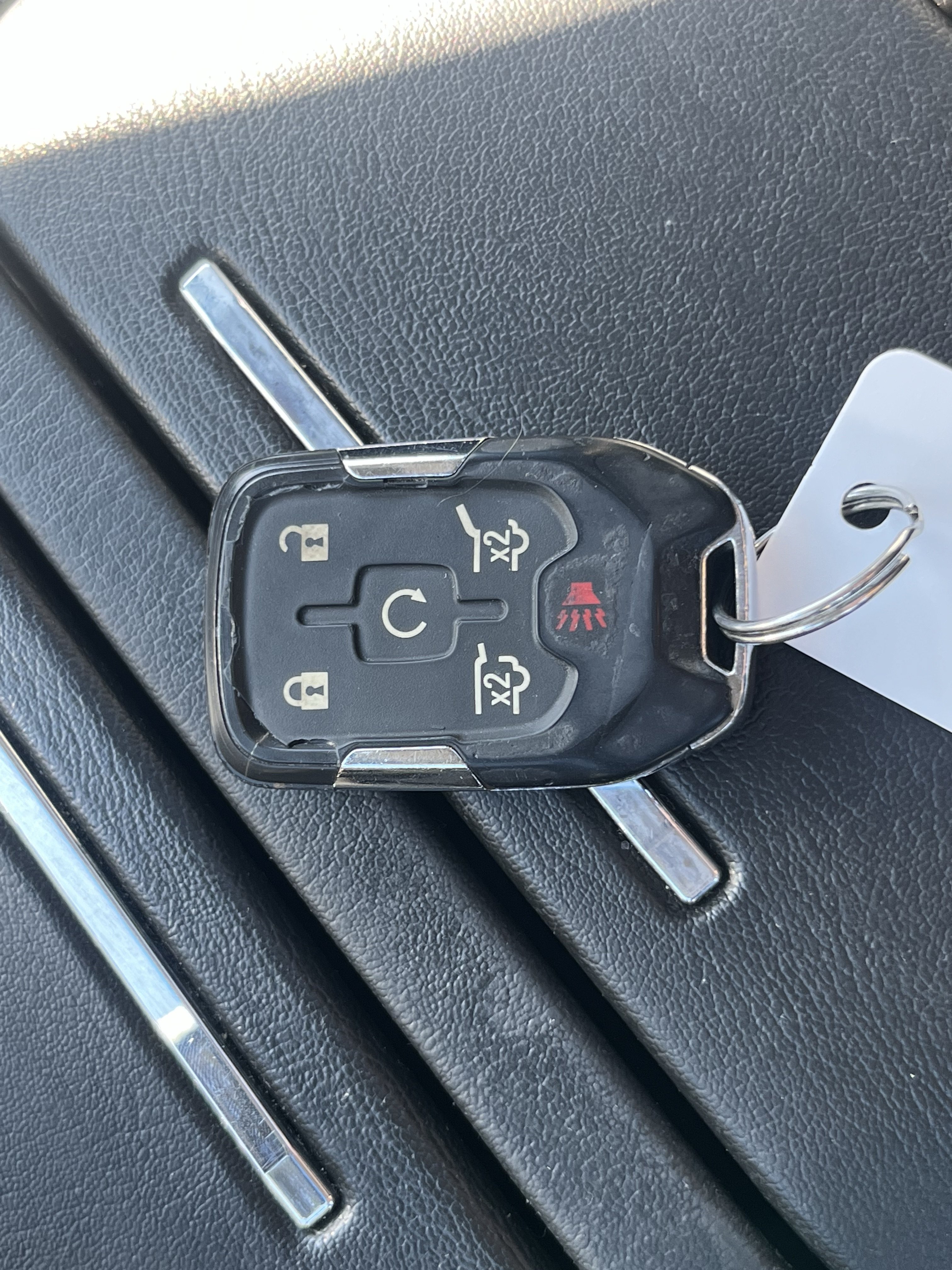 Used 2019 GMC Yukon XL Denali w/ Open Road Package AWD/4WD image 37