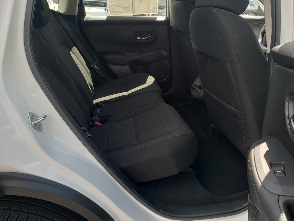 Used 2024 Honda HR-V LX image 32
